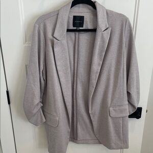 Dynamite Women's Light Gray Blazer